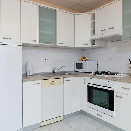 2940b Apartment